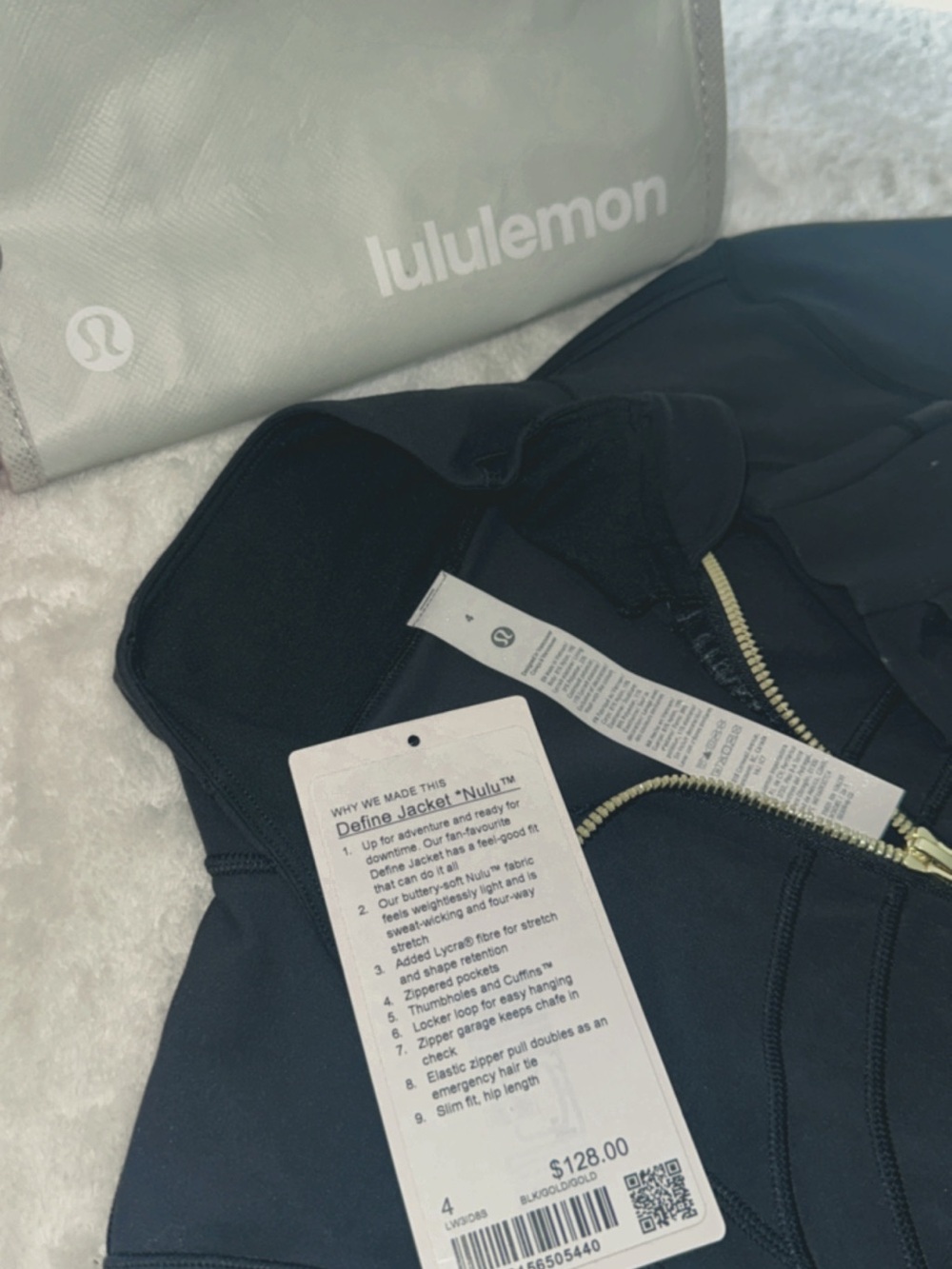 lululemon athletica Navy Full-Zip Sculpting Jacket - Picture 2 of 3